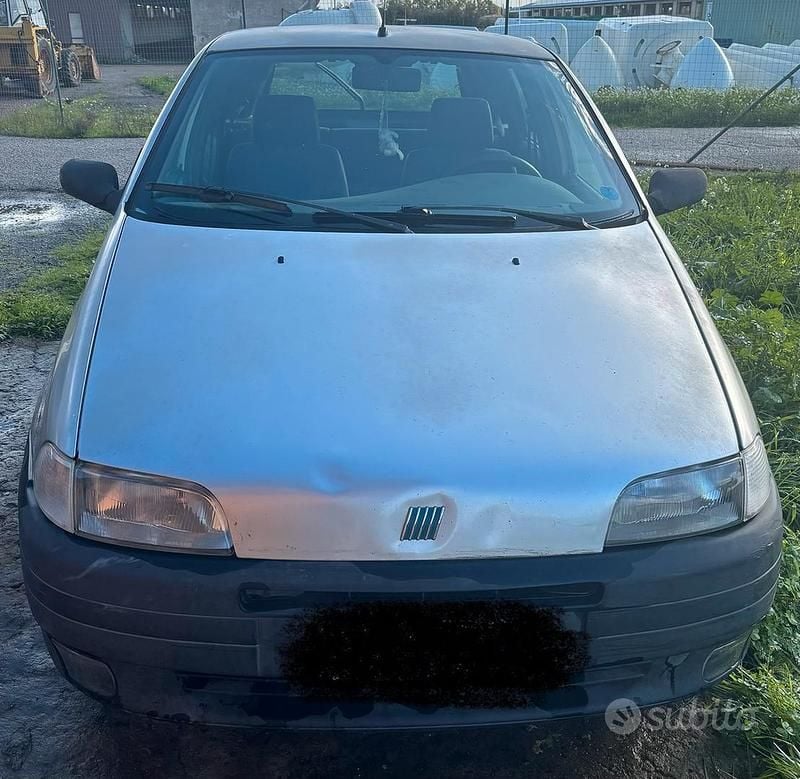 Usata Fiat Punto 1998 Grigio Berlina