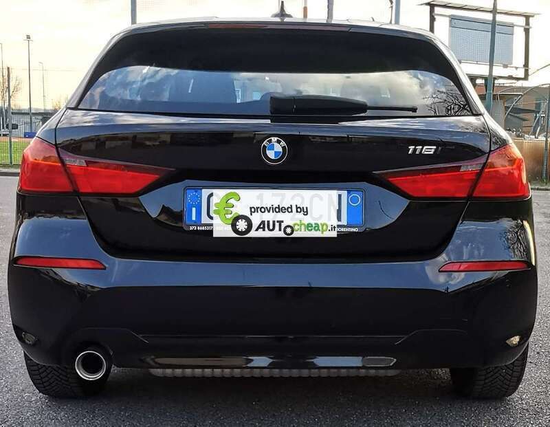 Usata BMW 118 Luxury Line 136 CV (100 kW) 2021 Nero Utilitaria