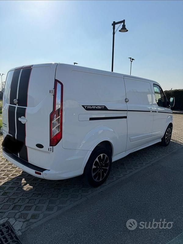 Usata Ford Transit Custom Sport 185 CV (136 kW) 2021 Berlina