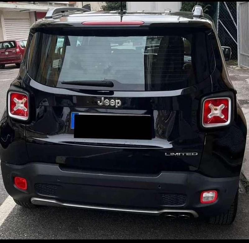 Usata Jeep Renegade Limited 120 CV (88 kW) 2016 SUV