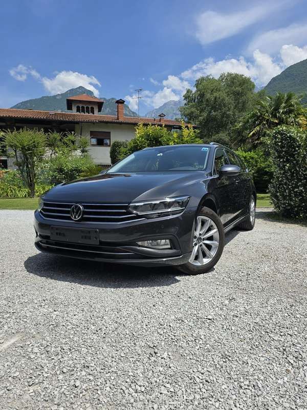 Usata 2025 VW Passat Business Station wagon | 25.000 € (Super prezzo) - Immagine 1/4