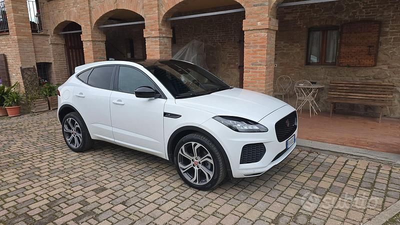 Usata Jaguar E-Pace R 179 CV (131 kW) 2018 Bianco SUV