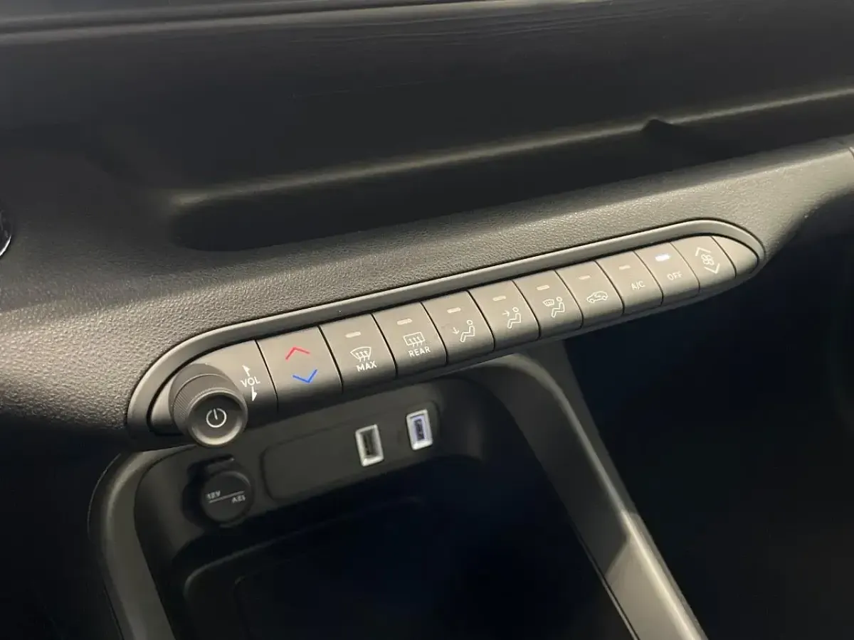 Nuova Jeep Avenger Longitude 100 CV (73 kW) 2025 Nero SUV