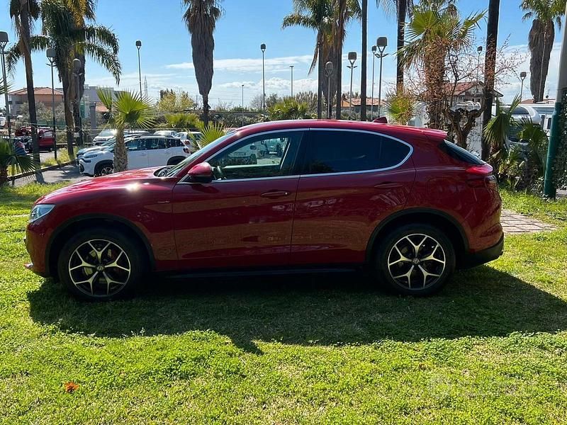 Usata Alfa Romeo Stelvio 190 CV (139 kW) 2019 Rosso SUV