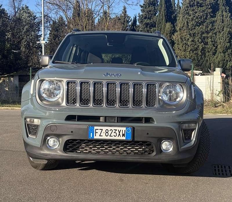 Usata Jeep Renegade Limited 140 CV (102 kW) 2020 Grigio SUV