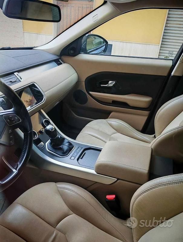 Usata Land Rover Range Rover evoque 150 CV (110 kW) 2014 SUV