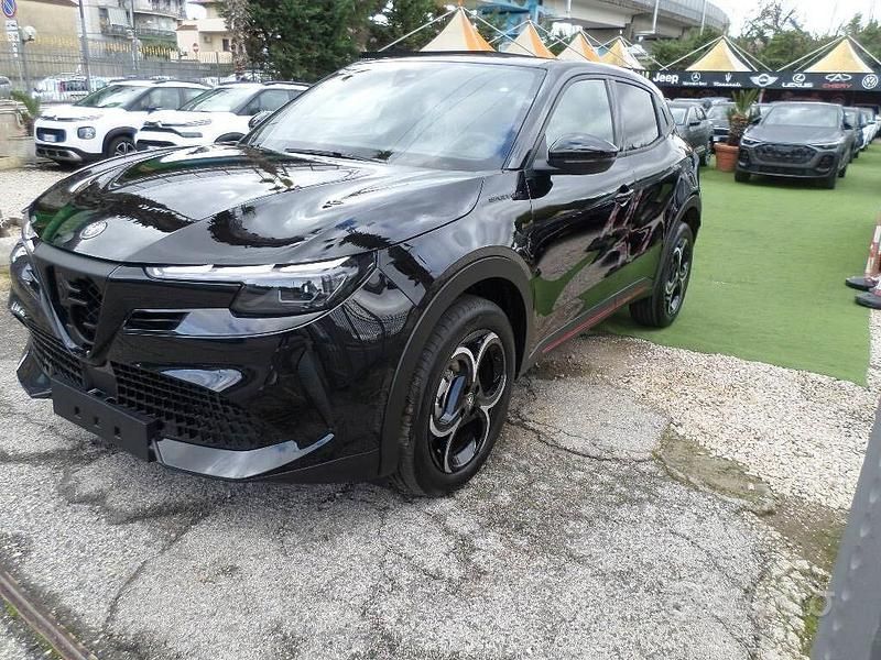Nuova Alfa Romeo GT Junior Edizione Speciale 136 CV (100 kW) 2025 Nero Station wagon