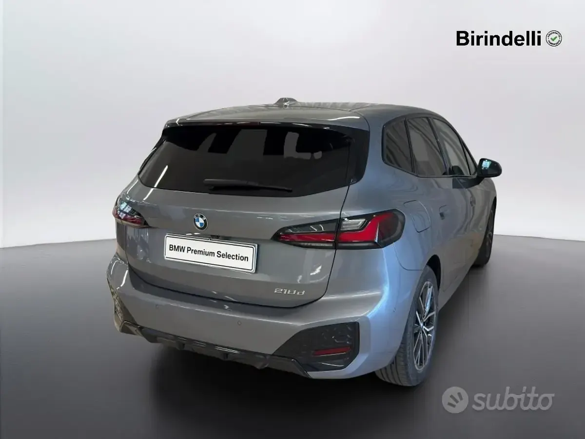 Usata BMW 218 Active Tourer M Sport 150 CV (110 kW) 2023 Skyscraper grey metallic Monovolume