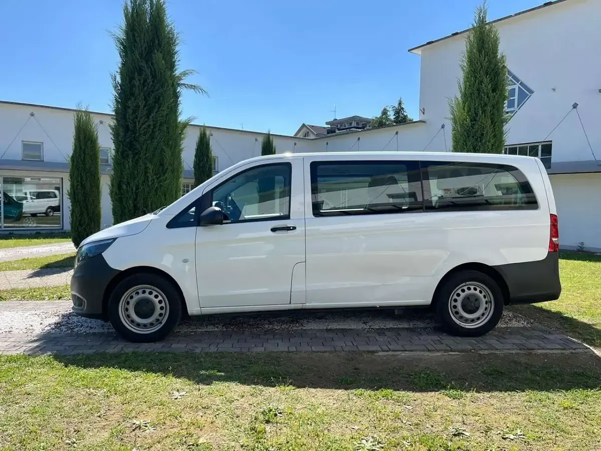 Usata Mercedes Vito 136 CV (100 kW) 2022 Bianco Furgone