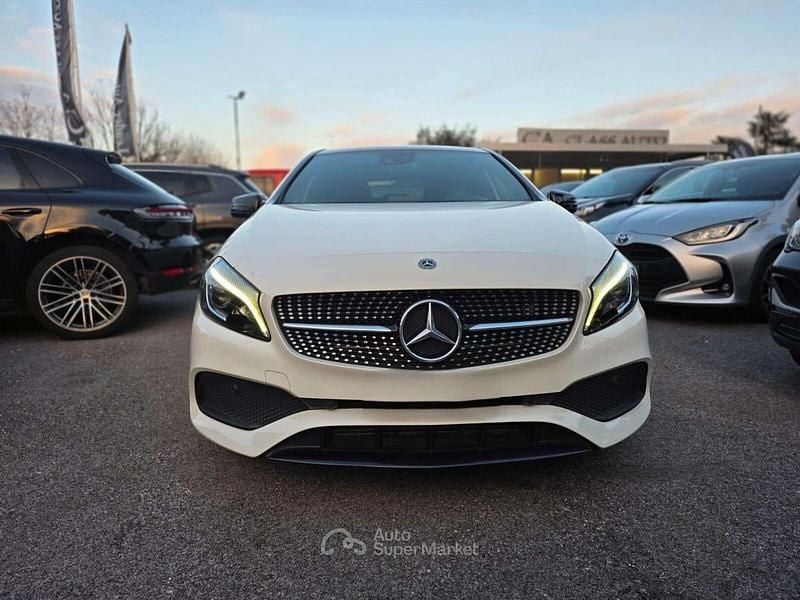 Usata Mercedes A180 Premium 109 CV (80 kW) 2017 Bianco Berlina