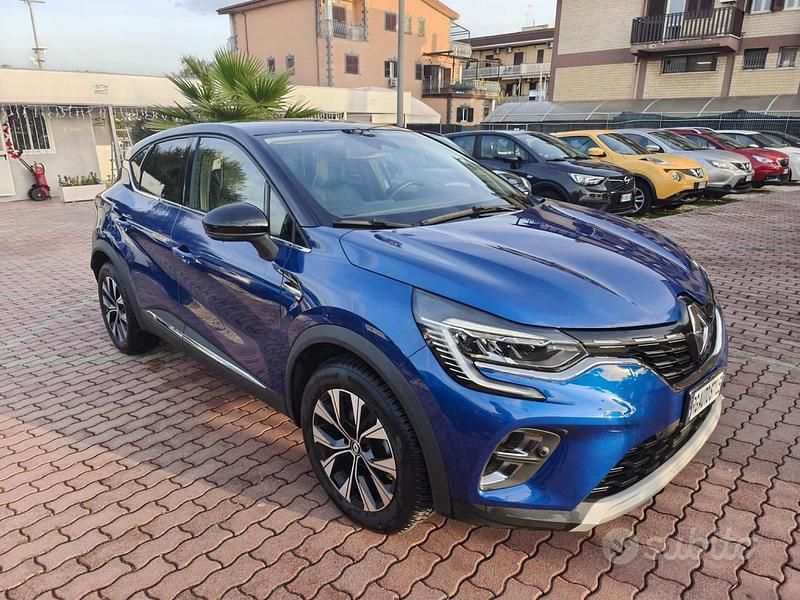Usata Renault Captur Techno 91 CV (66 kW) 2024 Blu SUV
