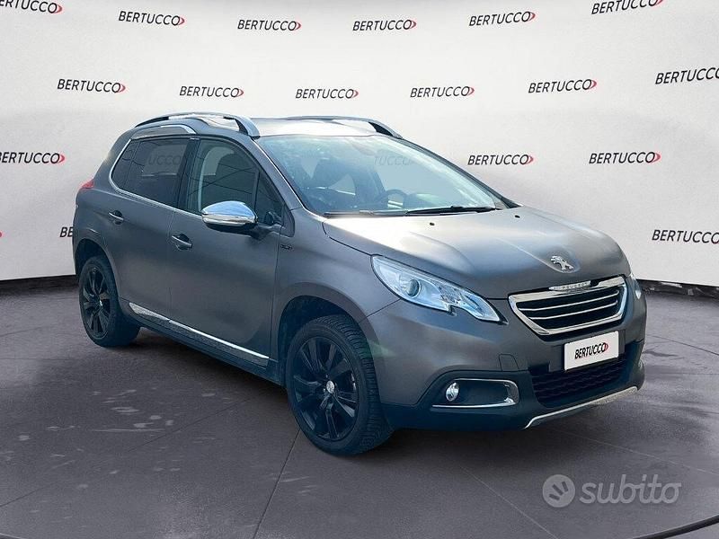 Usata Peugeot 2008 99 CV (72 kW) 2016 Grigio SUV