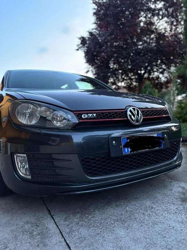 Usata 2012 VW Golf VII GTI Tre volumi | 10.600 € (Super prezzo) - Immagine 1/4