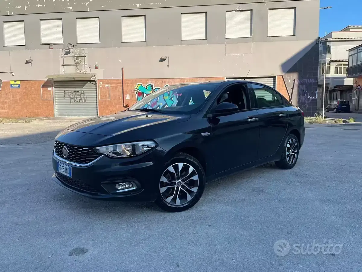 Usata Fiat Tipo 95 CV (69 kW) 2016 Bluazzurro Berlina