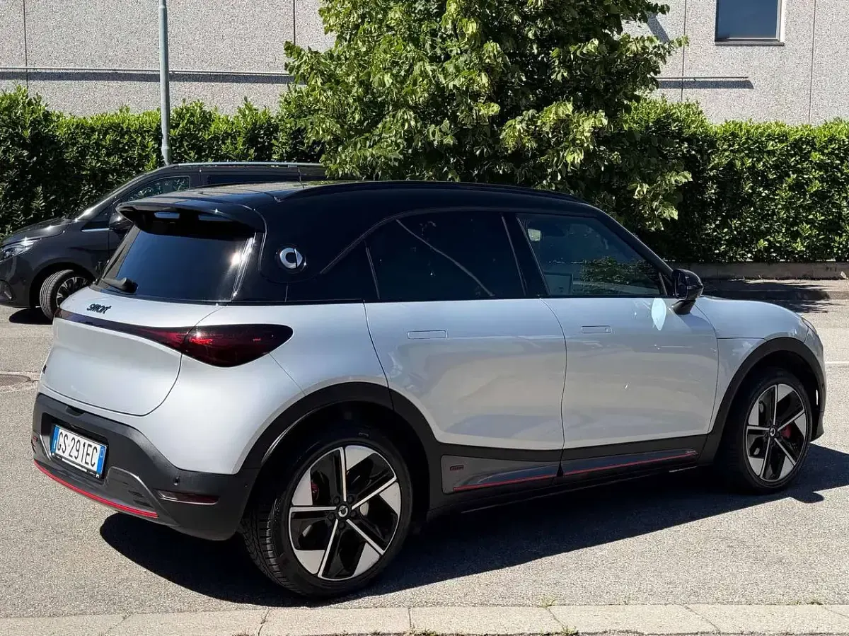 Usata Smart #1 Brabus 116 kW (158 CV) 2023 Cyber silver metallic/roof ecl SUV