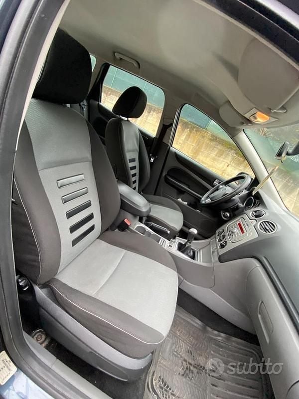 Usata Ford Focus 2008 Grigio Station wagon