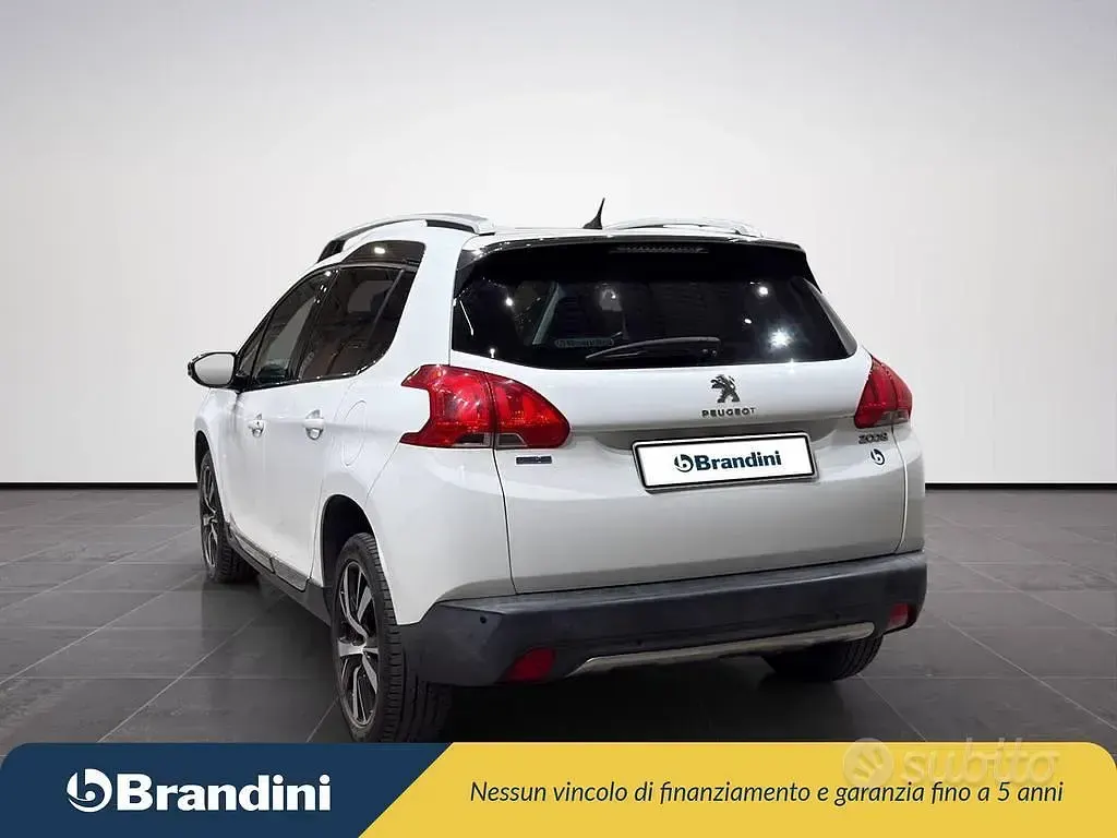 Usata Peugeot 2008 Allure 99 CV (72 kW) 2016 Bianco SUV