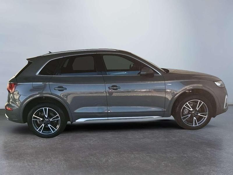 Usata Audi Q5 S-line plus 204 CV (150 kW) 2024 Grigio SUV