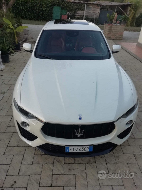 Usato 2018 Maserati GranSport Diesel (48.500 €)