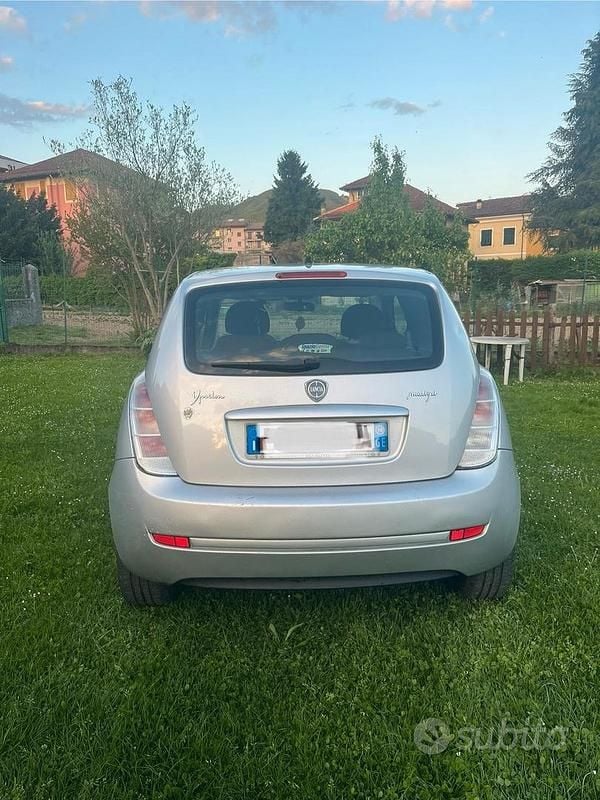 Usata Lancia Ypsilon 2010 Grigio Utilitaria