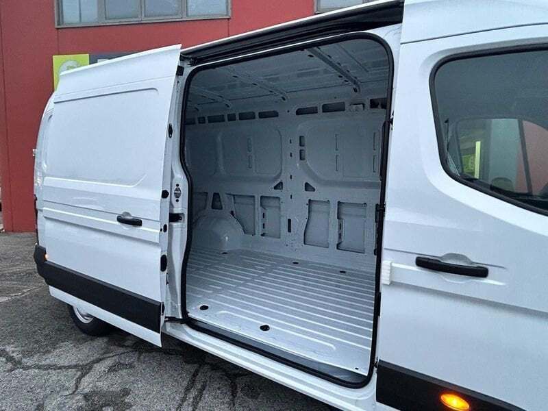 Nuova Renault Master 150 CV (110 kW) 2025 Bianco Furgone