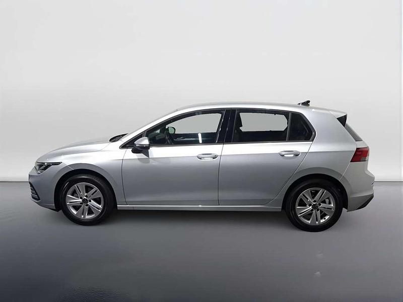 Usata VW Golf VIII Life 116 CV (85 kW) 2021 Reflex silver metallizzato Berlina