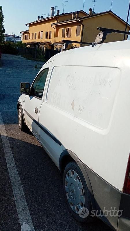 Usata Opel Combo 2010 Monovolume