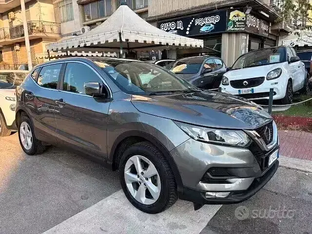 Usata Nissan Qashqai 140 CV (102 kW) 2021 Grigio SUV