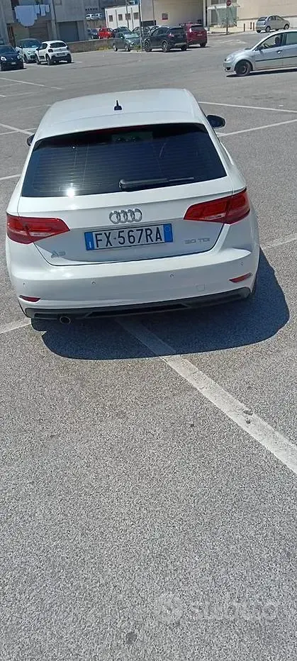 Usata Audi A3 Business 116 CV (85 kW) 2019 Bianco Berlina