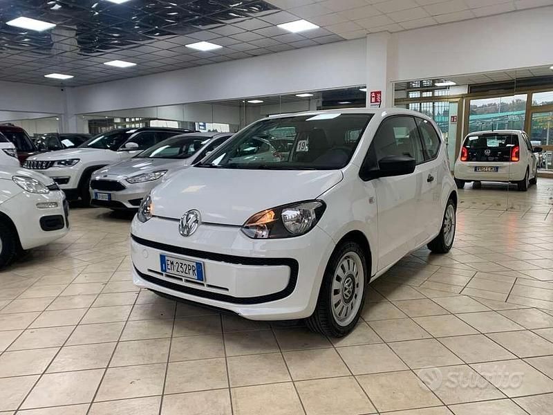 Bianco Usata 2012 VW up! Due volumi | 5900 € (Buon prezzo) - Immagine 1/4