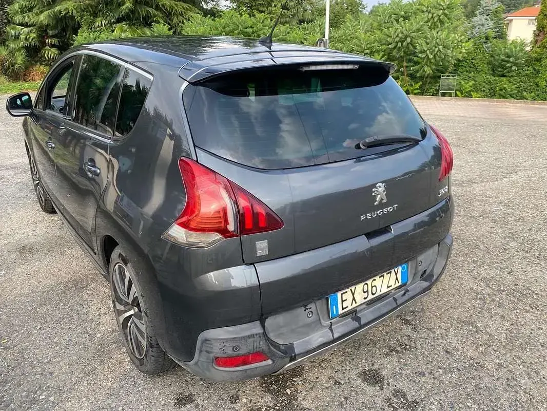 Usata Peugeot 3008 163 CV (119 kW) 2015 Station wagon