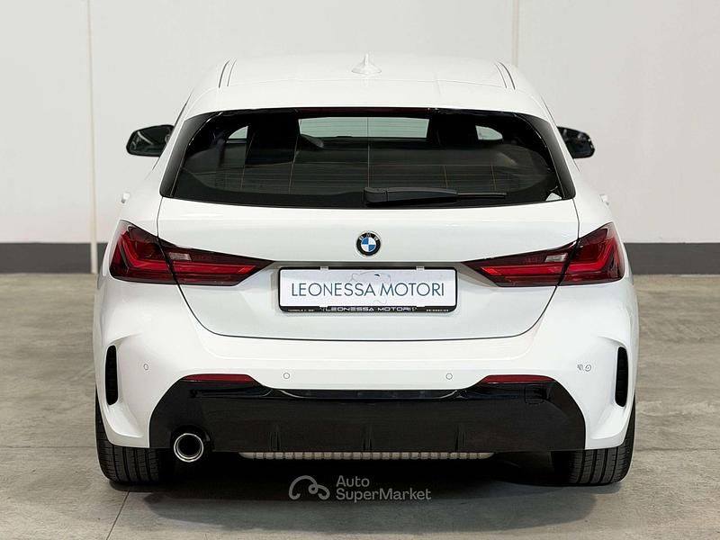 Usata BMW 116 M Sport 109 CV (80 kW) 2022 Bianco Utilitaria