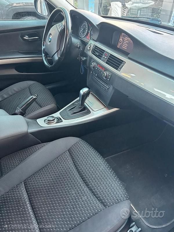 Usata BMW 320 184 CV (135 kW) 2011 Berlina