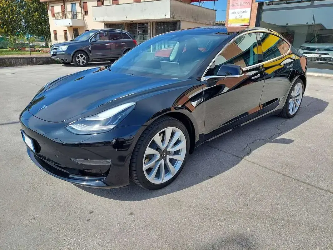 Usata Tesla Model 3 235 kW (320 CV) 2019 Nero Berlina