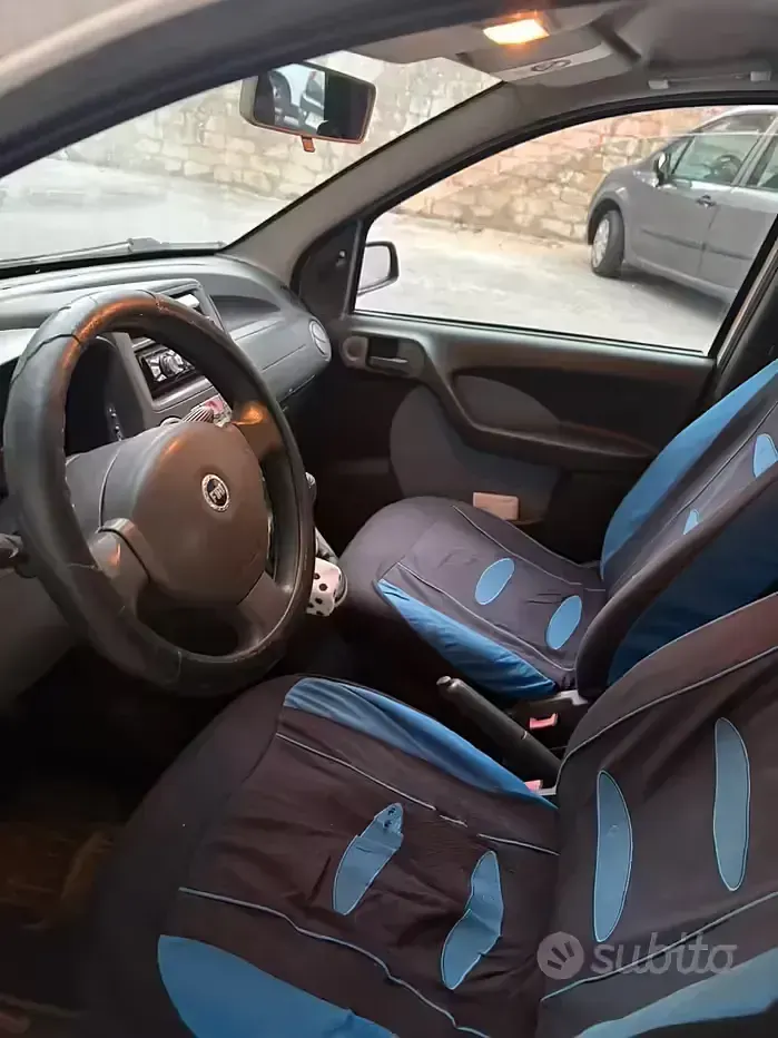 Usata Fiat Panda 70 CV (51 kW) 2007 Utilitaria