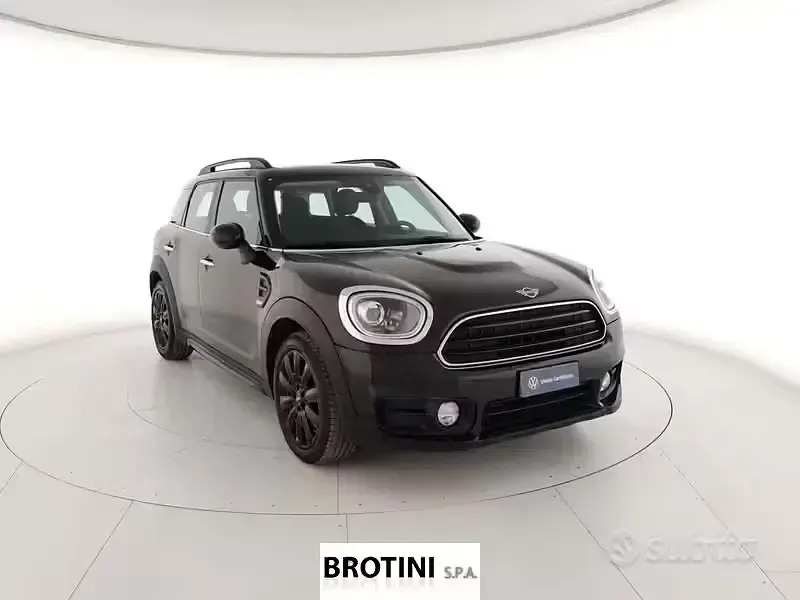 Usata Mini One D Countryman Hype 116 CV (85 kW) 2018 Nero SUV