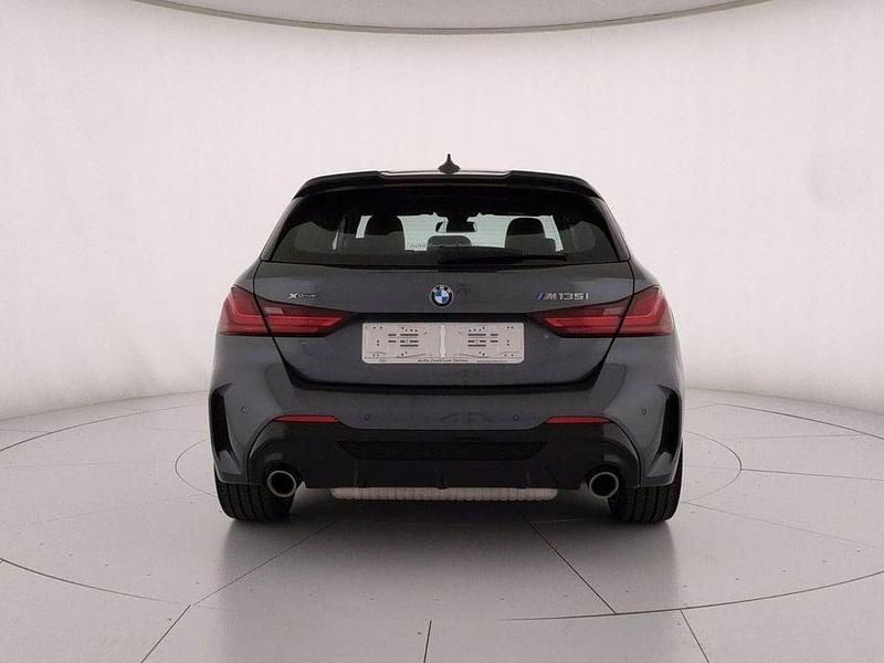 Usata BMW M135 Comfort Edition 306 CV (225 kW) 2020 Grigio Utilitaria