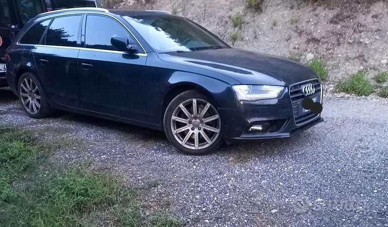 Usata Audi A4 Business Plus 177 CV (130 kW) 2013 Blu/azzurro Station wagon