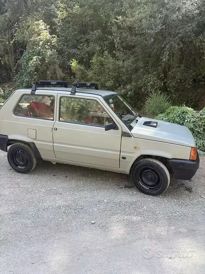 Usata Fiat Panda Young 54 CV (39 kW) 2003 Grigio Utilitaria