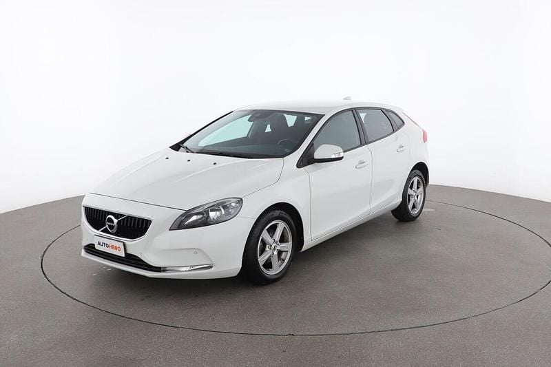 Bianco Usata 2017 Volvo V40 Kinetic | 11.099 € (Buon prezzo) - Immagine 1/4