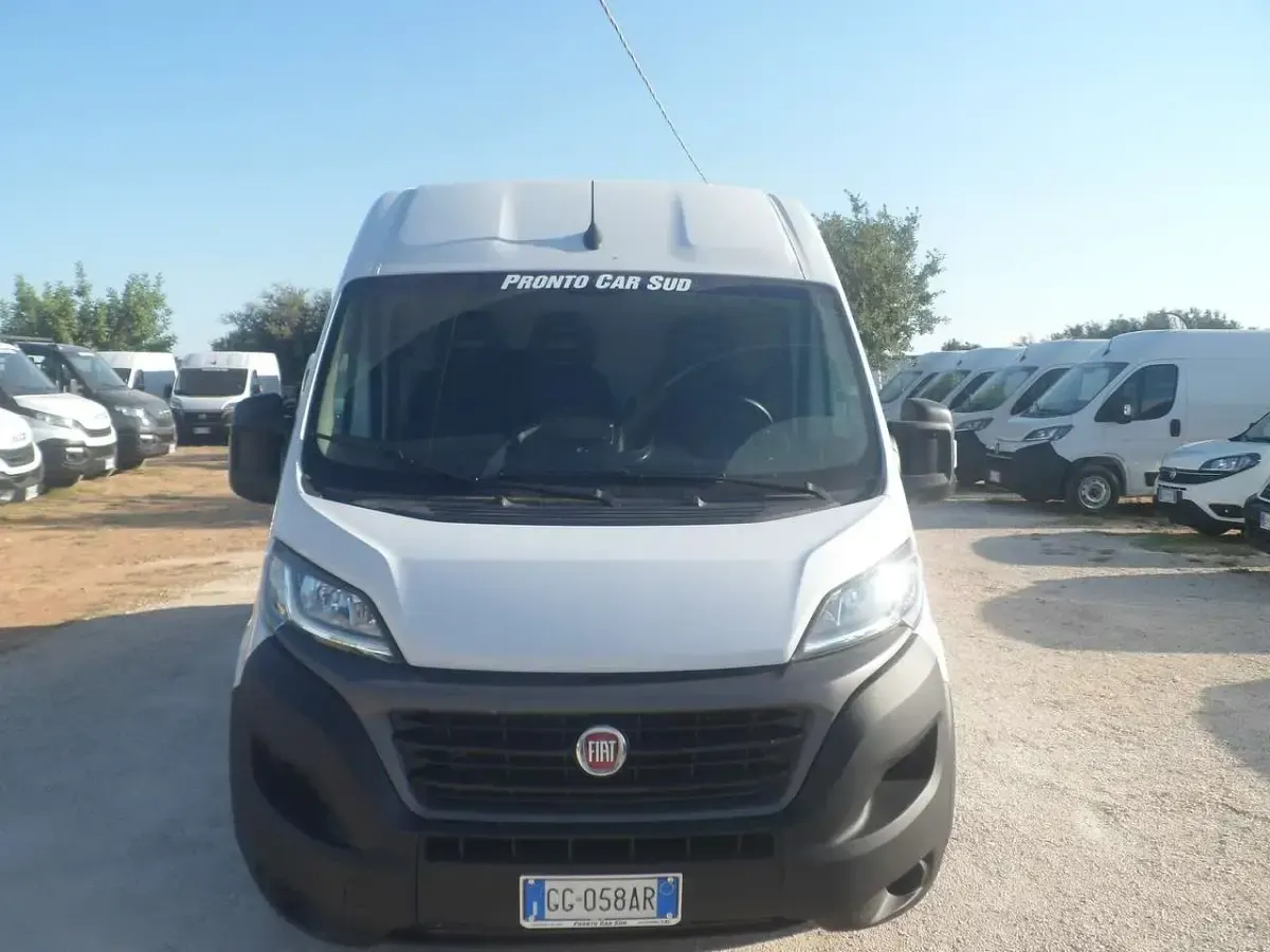 Usata Fiat Ducato 140 CV (102 kW) 2022 Bianco Furgone