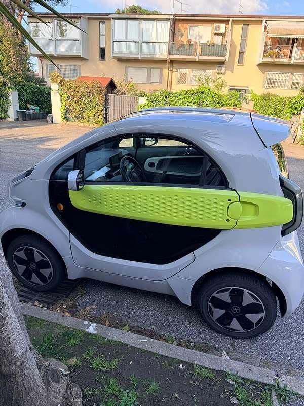 Usata XEV Yoyo 14 kW (20 CV) 2023 Grigio Utilitaria