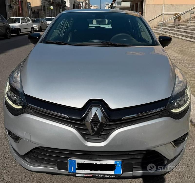 Usata Renault Clio IV 90 CV (66 kW) 2019 Grigio Utilitaria