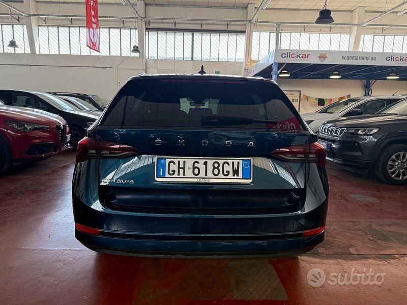 Usata Skoda Octavia Style 150 CV (110 kW) 2021 Blu Station wagon
