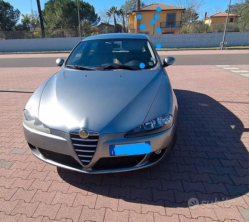 Usata Alfa Romeo 147 2005 Grigio Utilitaria