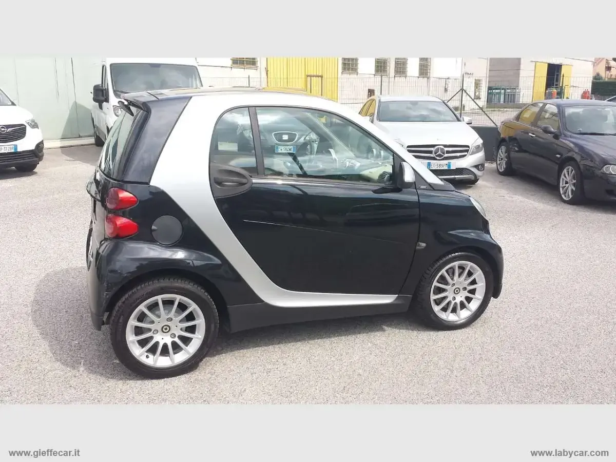 Usata Smart ForTwo Coupé Passion 71 CV (52 kW) 2008 Nero Coupé
