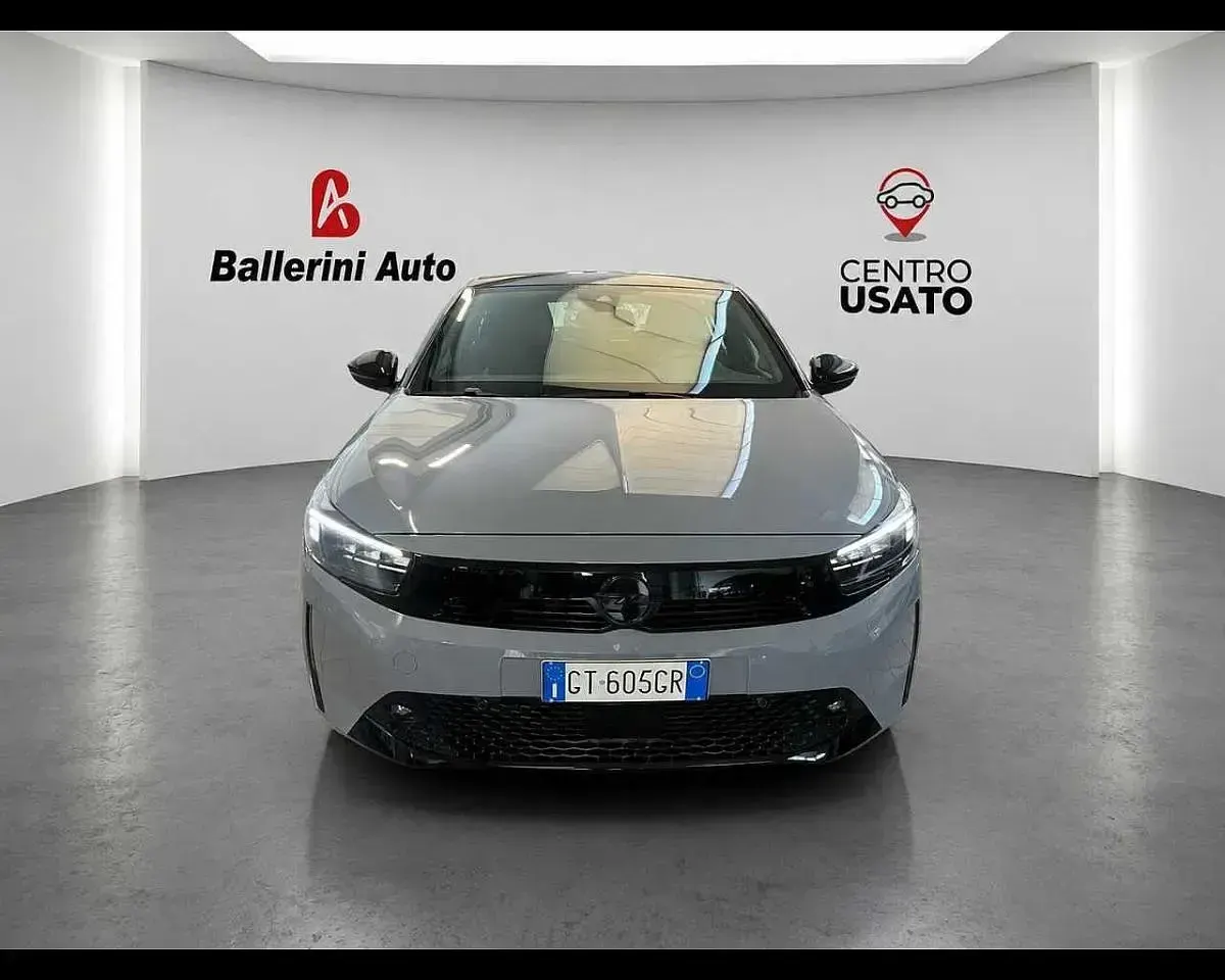 Usata Opel Corsa 101 CV (74 kW) 2024 Grigio Utilitaria