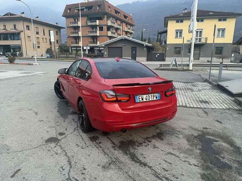 Usata BMW 320 Gran Turismo 184 CV (135 kW) 2014 Coupé