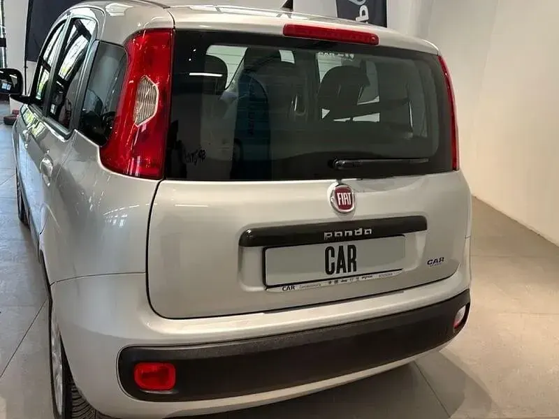 Usata Fiat Panda 69 CV (50 kW) 2015 Argento Utilitaria