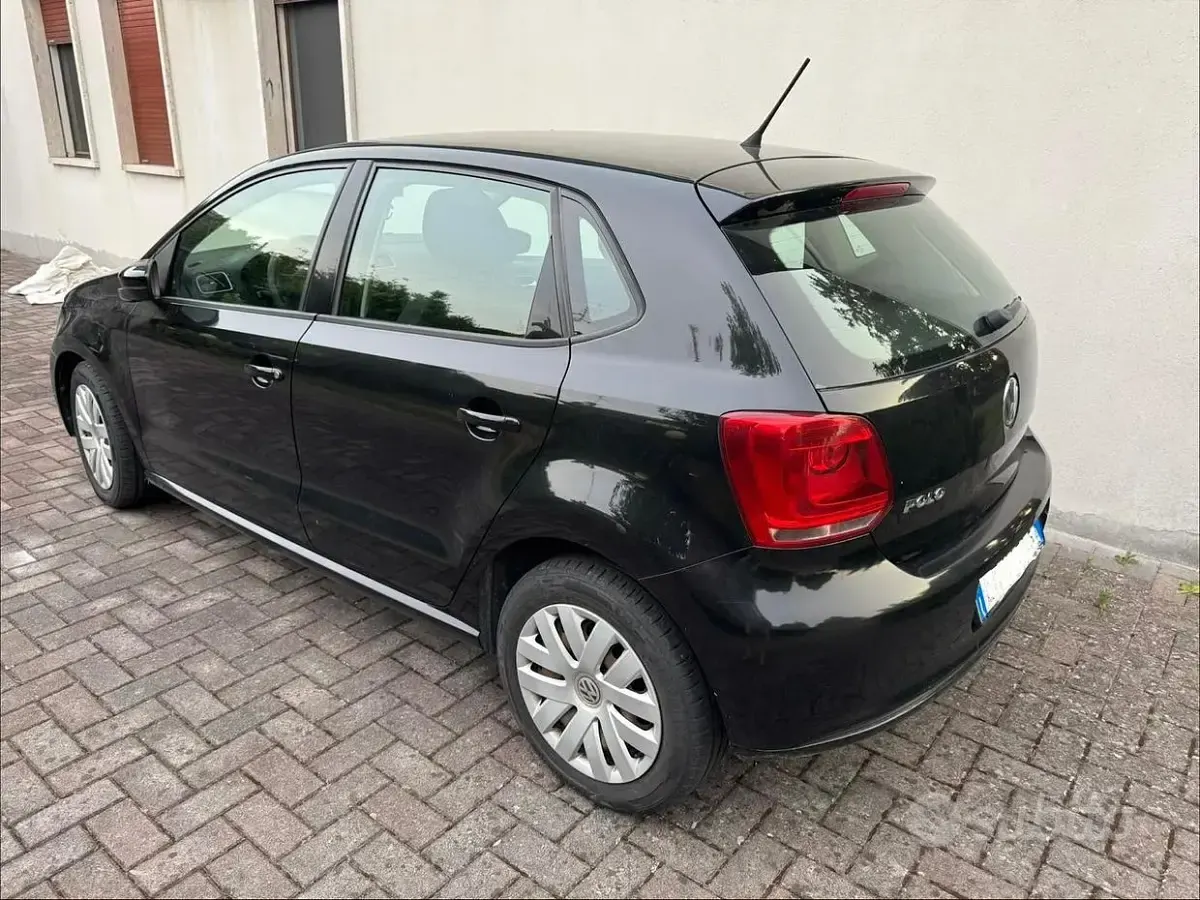 Usata VW Polo 75 CV (55 kW) 2012 Nero Utilitaria